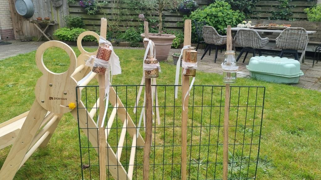 Decoratieve tuinstokken met glazen flesjes, Ophalen of Verzenden, Gebruikt
