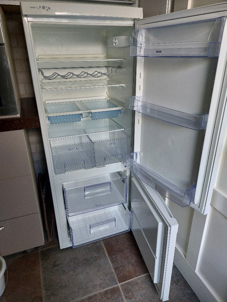 Koel-vriescombinatie Zanussi, Witgoed en Apparatuur, Ophalen, Gebruikt, 200 liter of meer, Met aparte vriezer