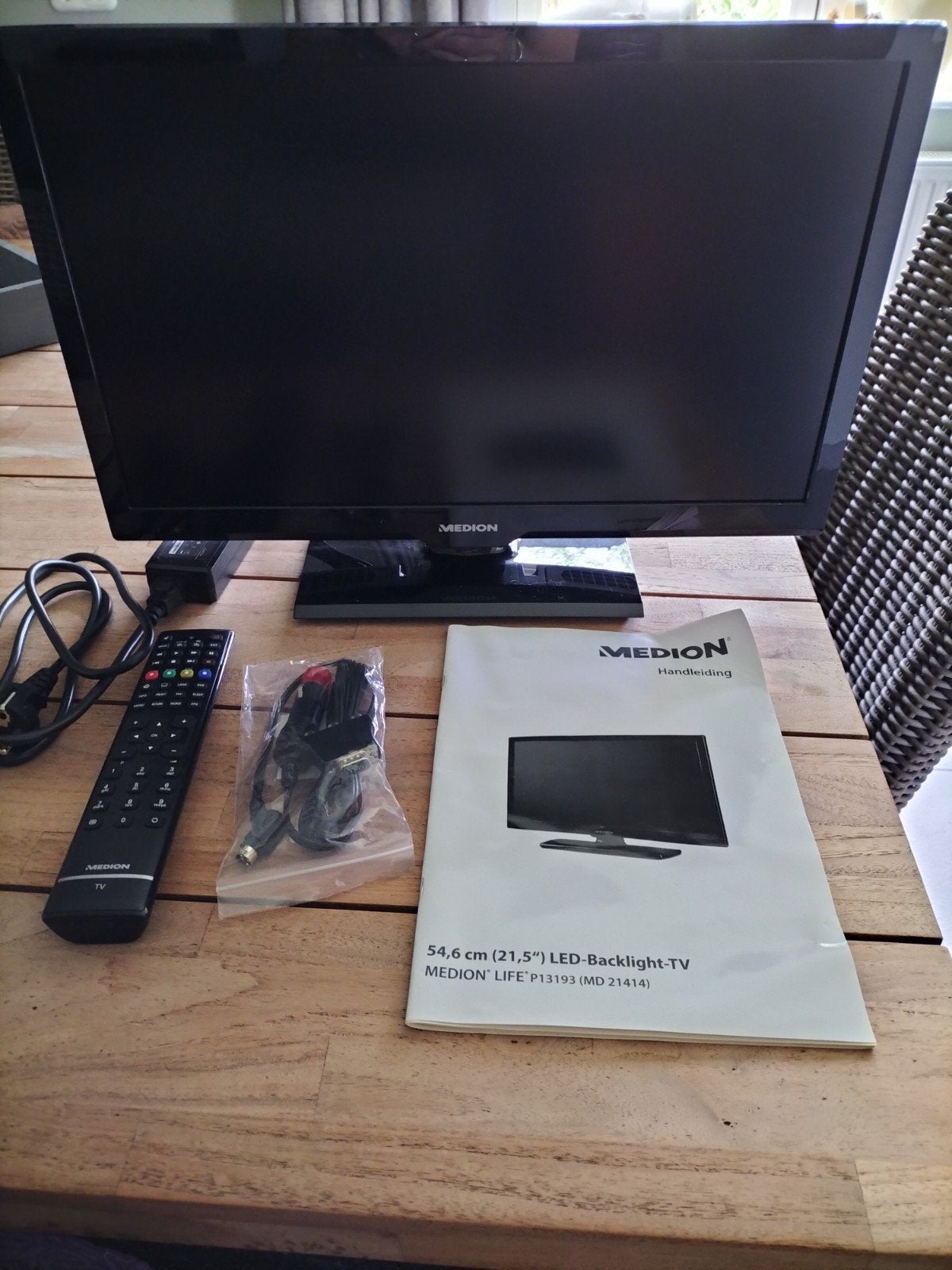 Nieuwe Medion 21,5 inch LED-Backlight-TV (MD 21414), LED, 50 Hz, Nieuw, Minder dan 40 cm