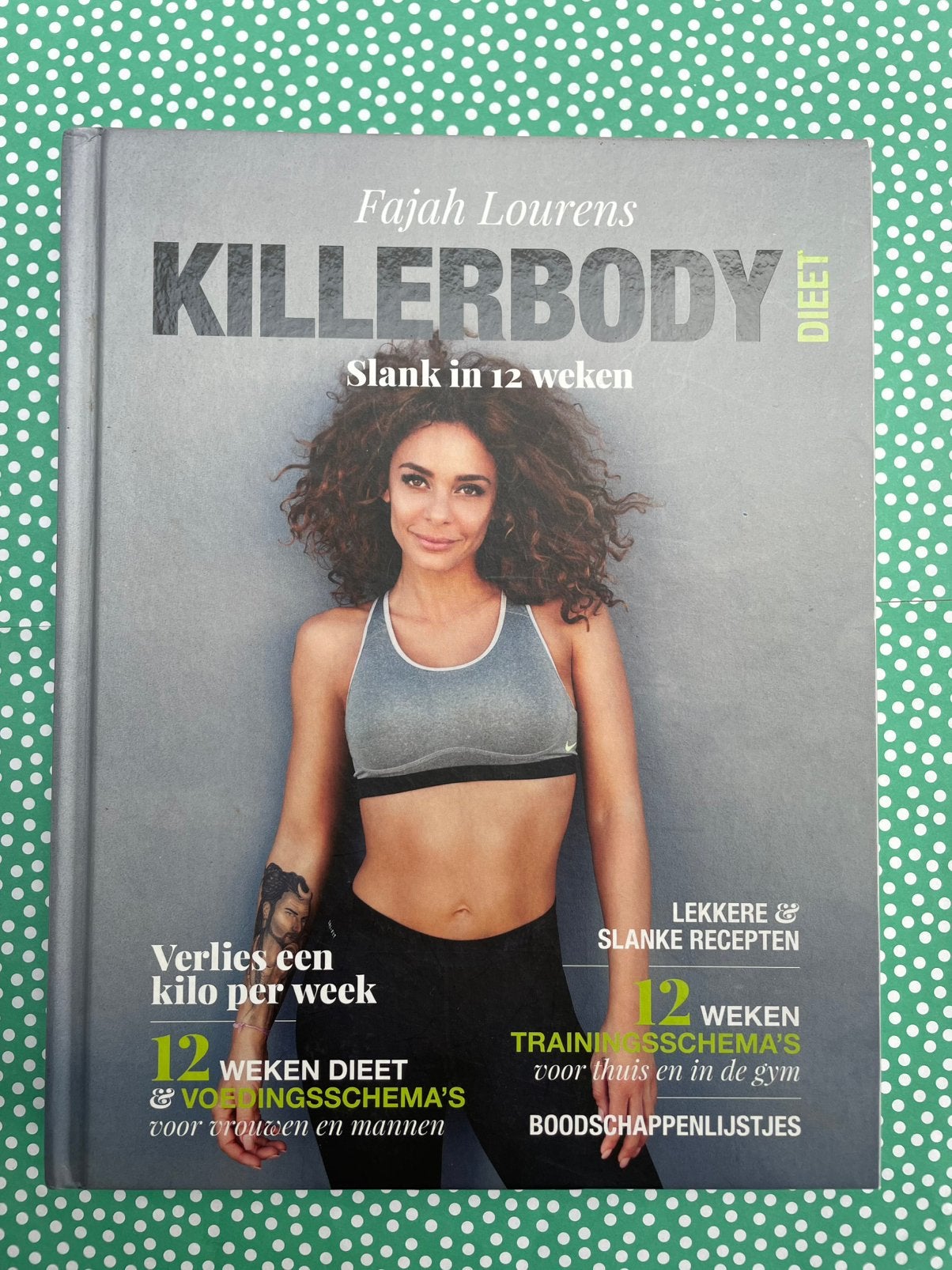 Killerbody, door Fajah Lourens, Ophalen of Verzenden, Zo goed als nieuw