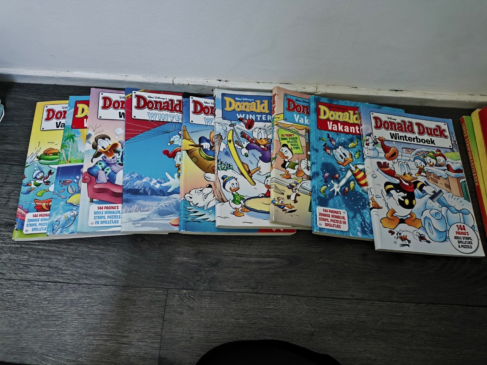 9 vakantie winterboeken Donald duck, Meerdere comics, Ophalen, Gelezen, Europa