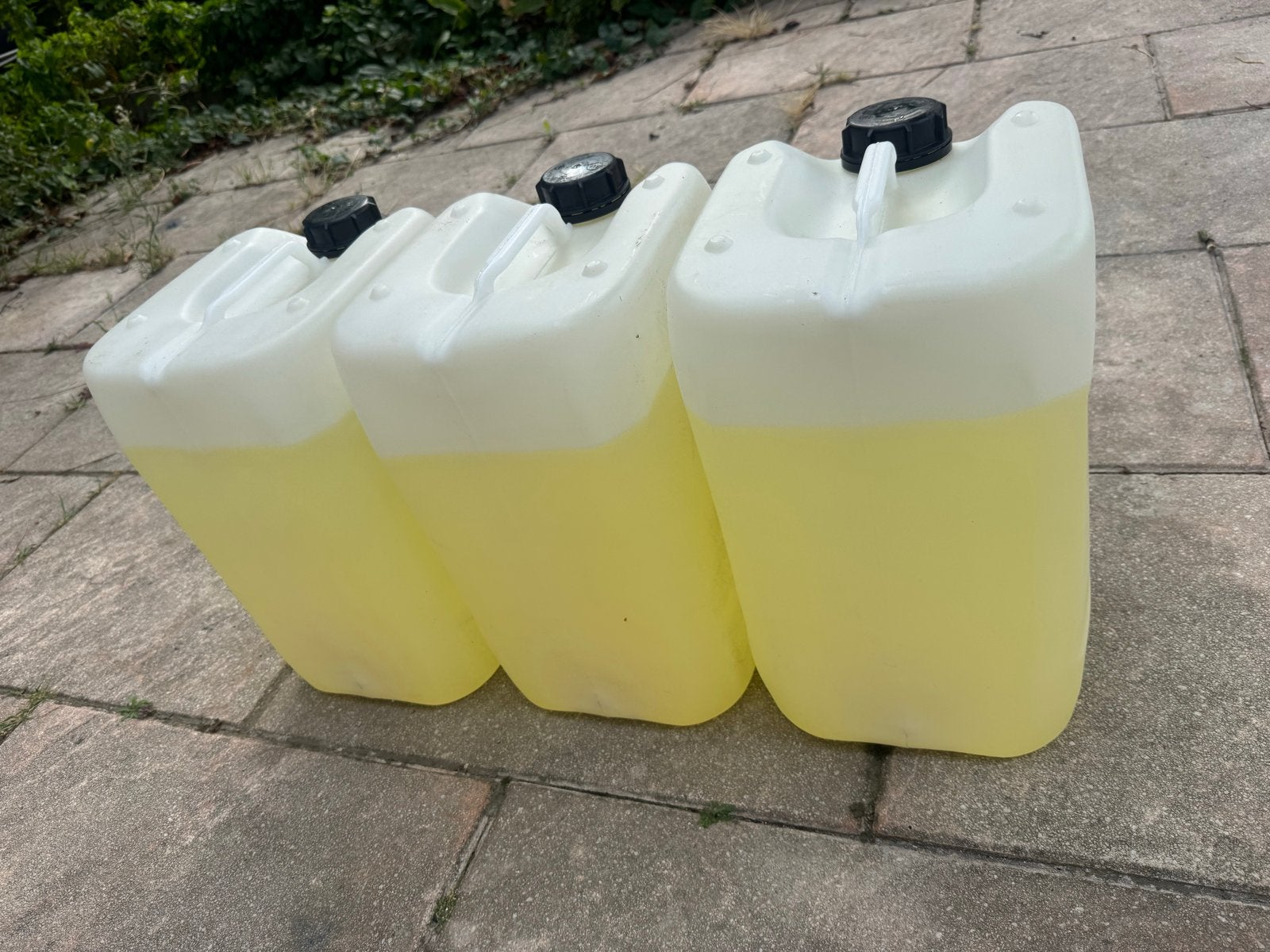 60 liter E85 brandstof in UN-gekeurde jerrycans, Ophalen, Gebruikt, Universele onderdelen