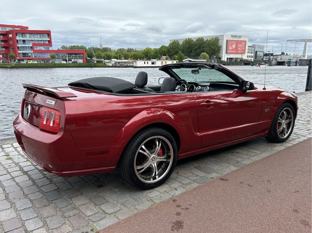 Ford USA Mustang 4.6 V8 GT Automaat Leder Airco (bj 2008), Auto's, Ford Usa, Automaat, Gebruikt, Cabriolet, 4 stoelen