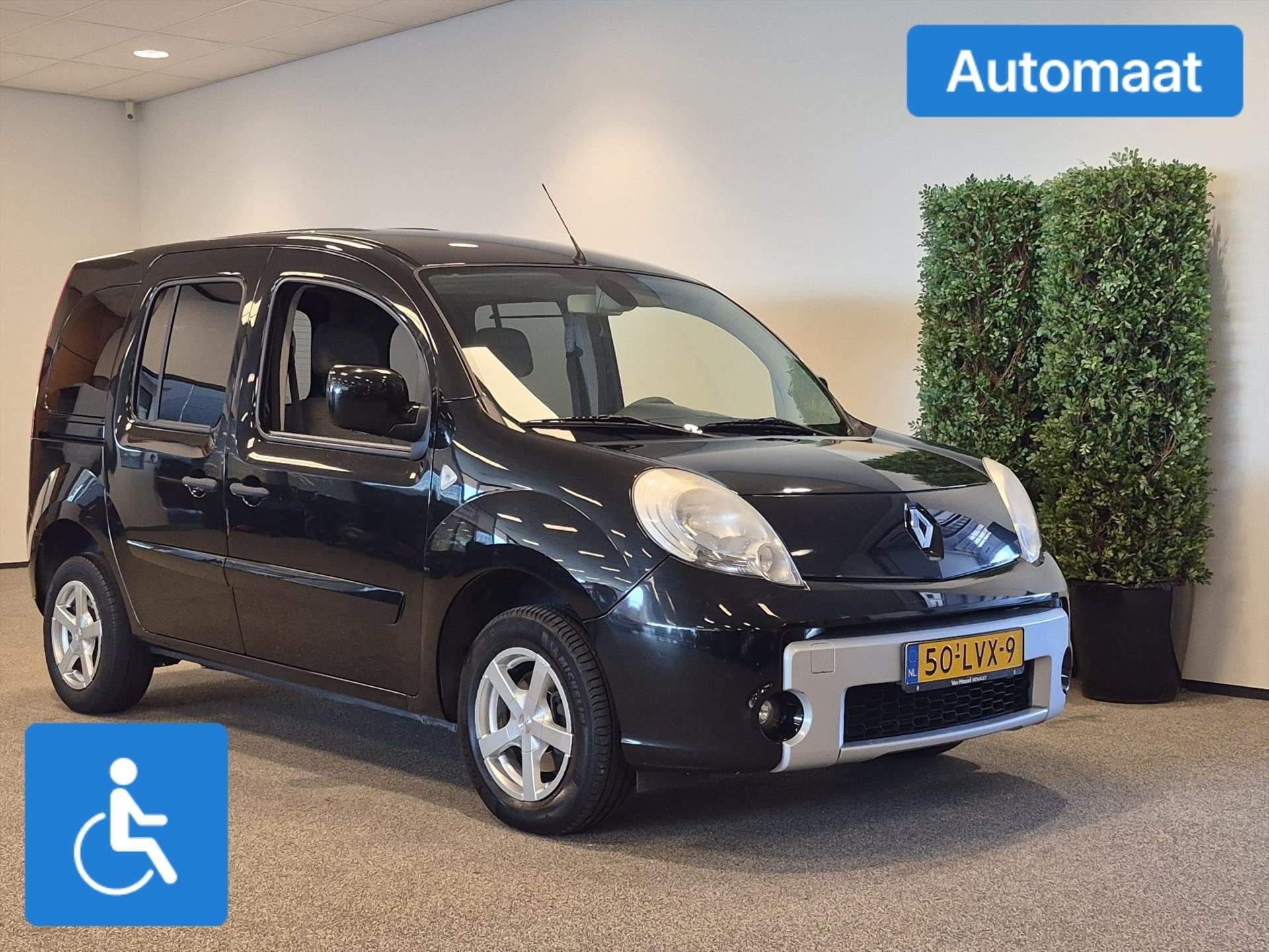 Renault Kangoo Rolstoelauto Automaat 2+1, Auto's, Automaat, 12 maanden, Stof, Gebruikt