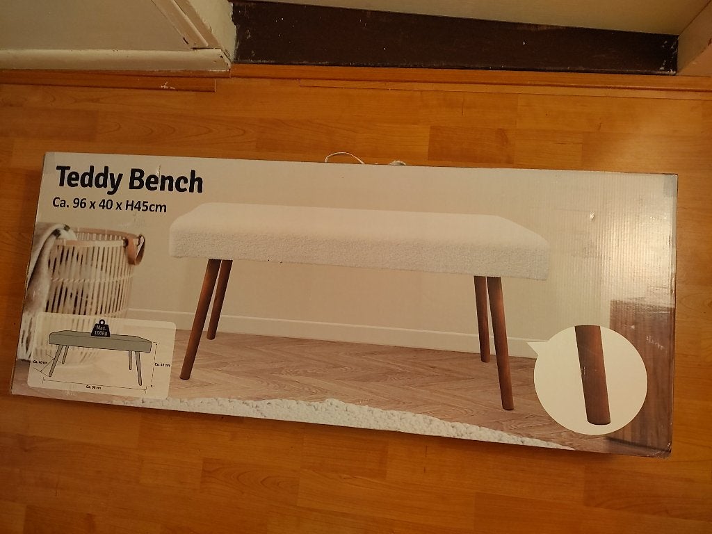 Bankje nieuw (in originele doos) bekleed met Teddy stof, Huis en Inrichting, Banken | Sofa's en Chaises Longues, Ophalen, Minder dan 75 cm