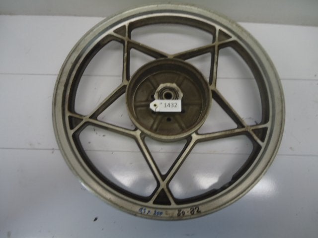 GSX250E 1980 - 1982 Suzuki Velg D1-33592, Motoren