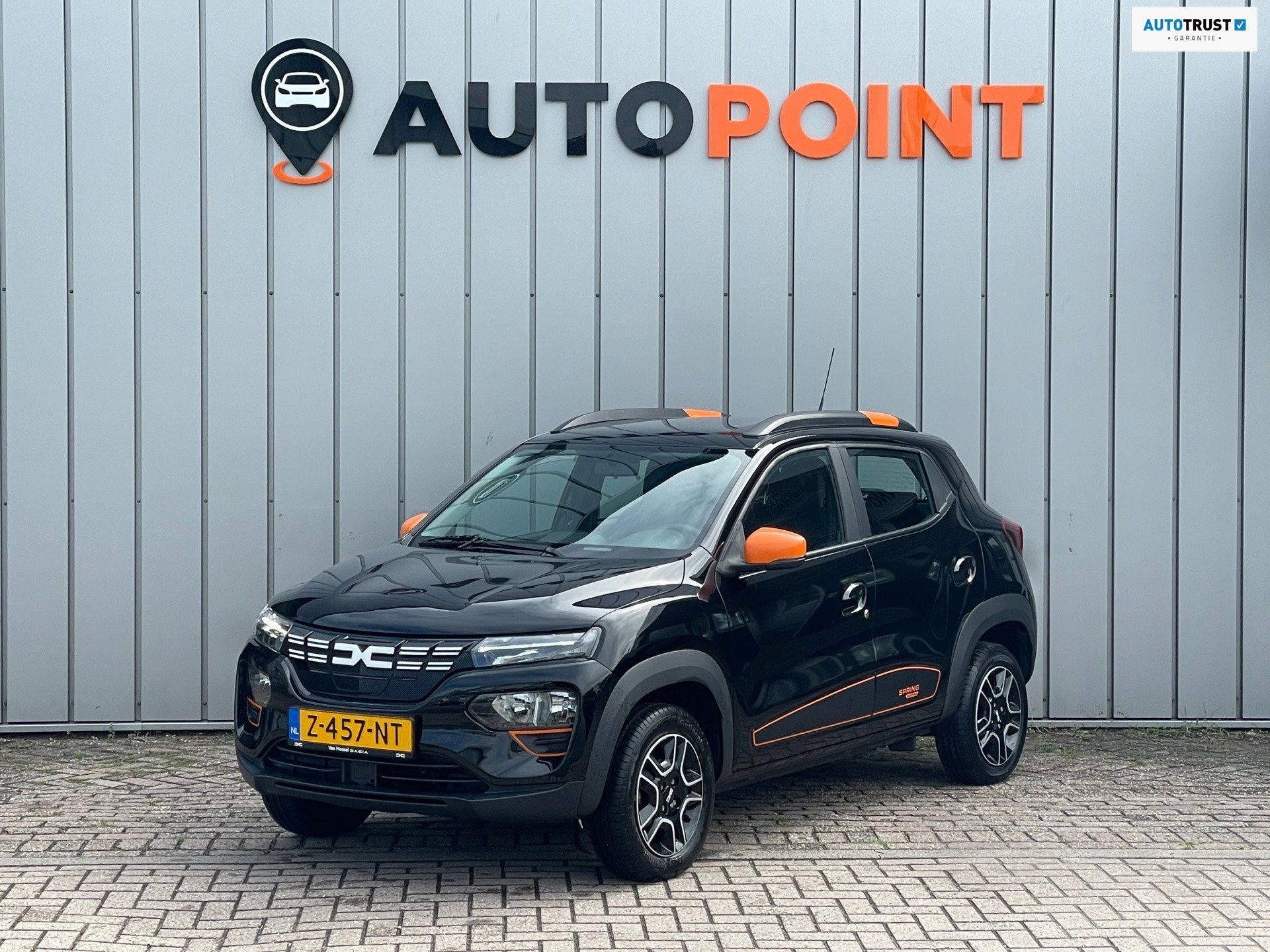 Dacia Spring Expression SOH92% ORG NL DEALEROND EERSTE EIGEN, Auto's, Dealer onderhouden, Gebruikt, Zwart, 38 min