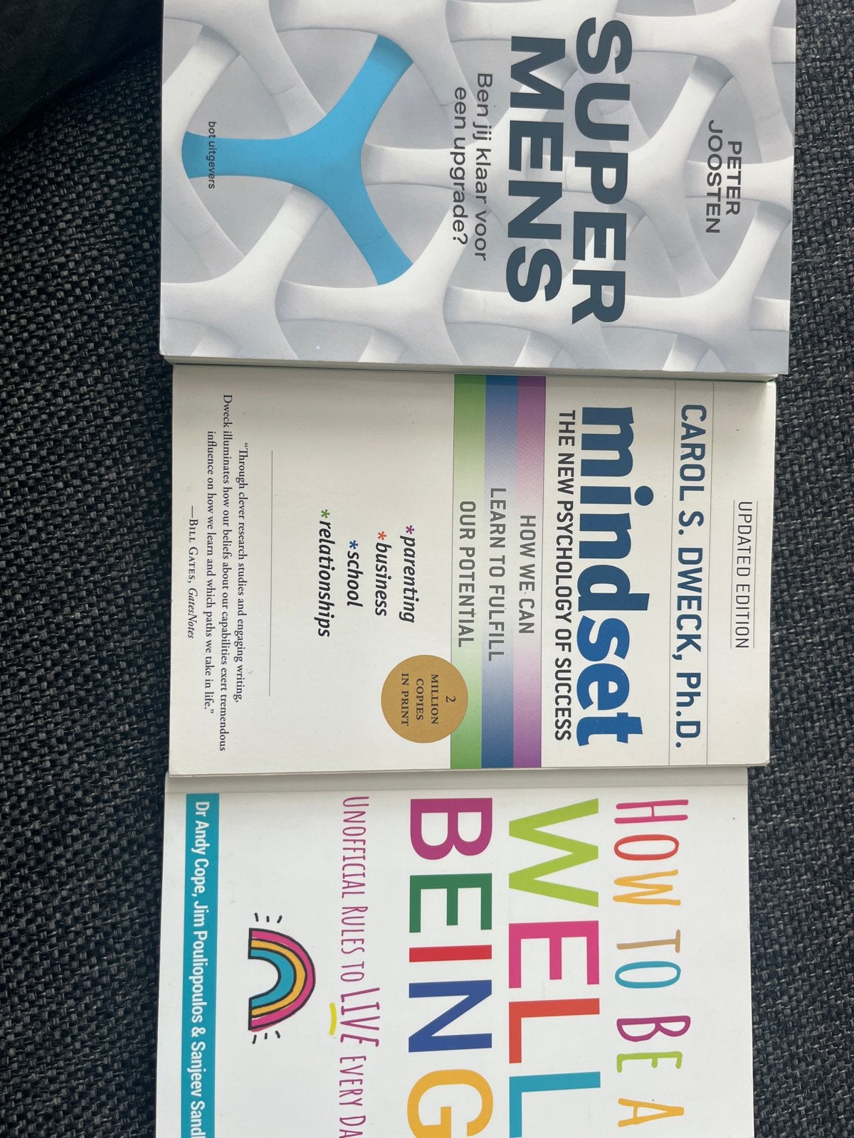 3 boeken: Supermens, Mindset en How to be a Well Being, Ophalen, Gelezen
