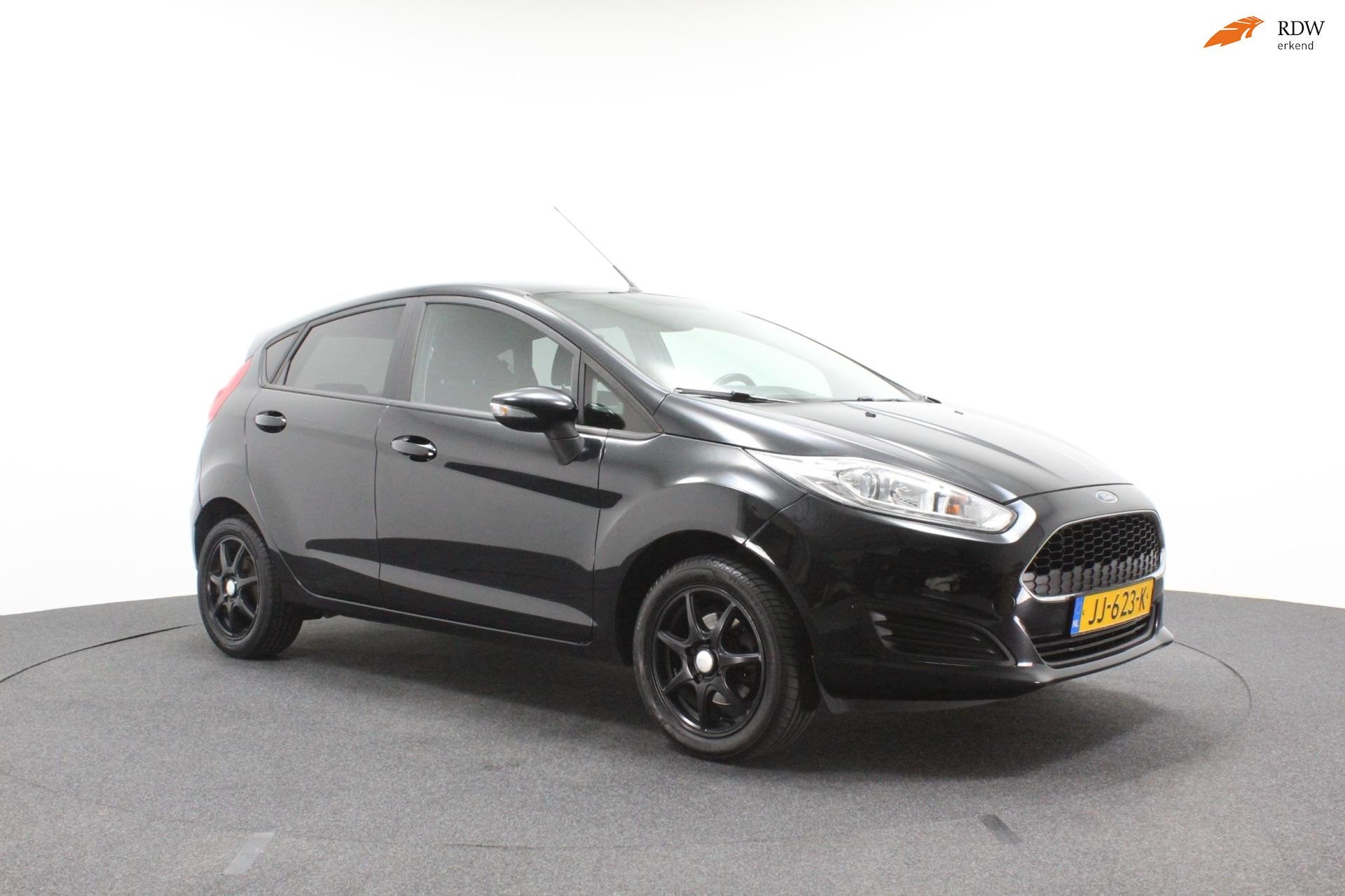 Ford Fiesta 1.0 Style | Sportief | Airco | Zeer goed onderho, Euro 6, 525 kg, Start-stop-systeem, Origineel Nederlands