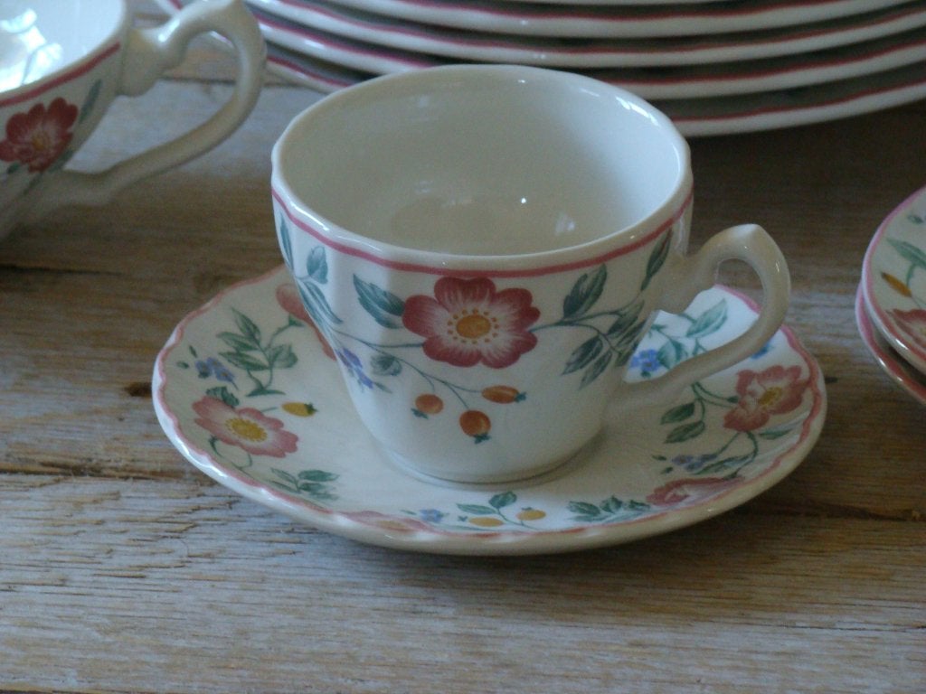 Servies, Engels, Churchill BRIAR ROSE, gaaf, Antiek en Kunst, Ophalen of Verzenden
