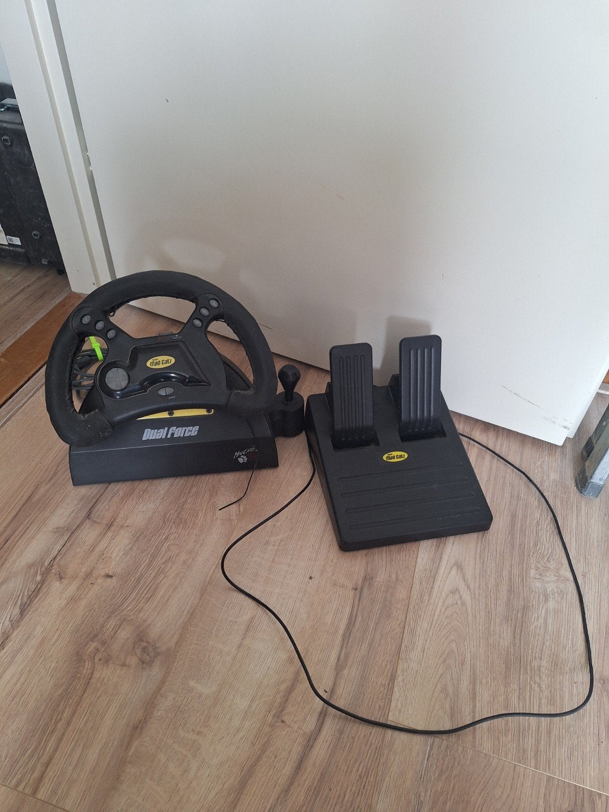Dual Force Racestuur met Pedalen - Gebruikt, Spelcomputers en Games, Ophalen, Racestuur, Gebruikt, Overige merken