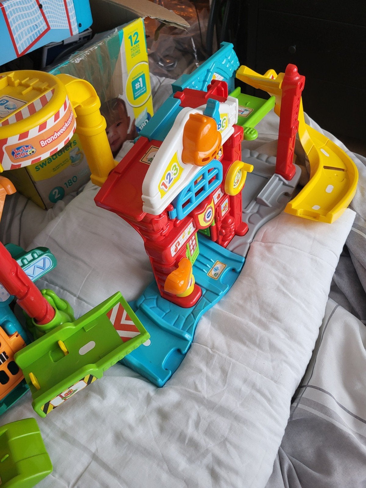VTech Toet Toet Auto's Brandweerkazerne & Politiebureau, Ophalen, Gebruikt, 6 maanden tot 2 jaar