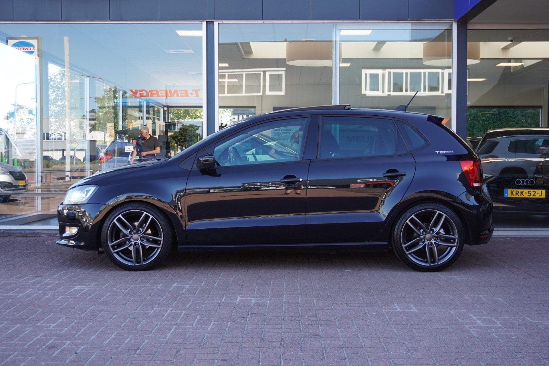Volkswagen Polo 1.2 TSI Highline | 5deurs | Panodak | Airco, Auto's, Volkswagen, Euro 5, Stof, Zwart, Zwart
