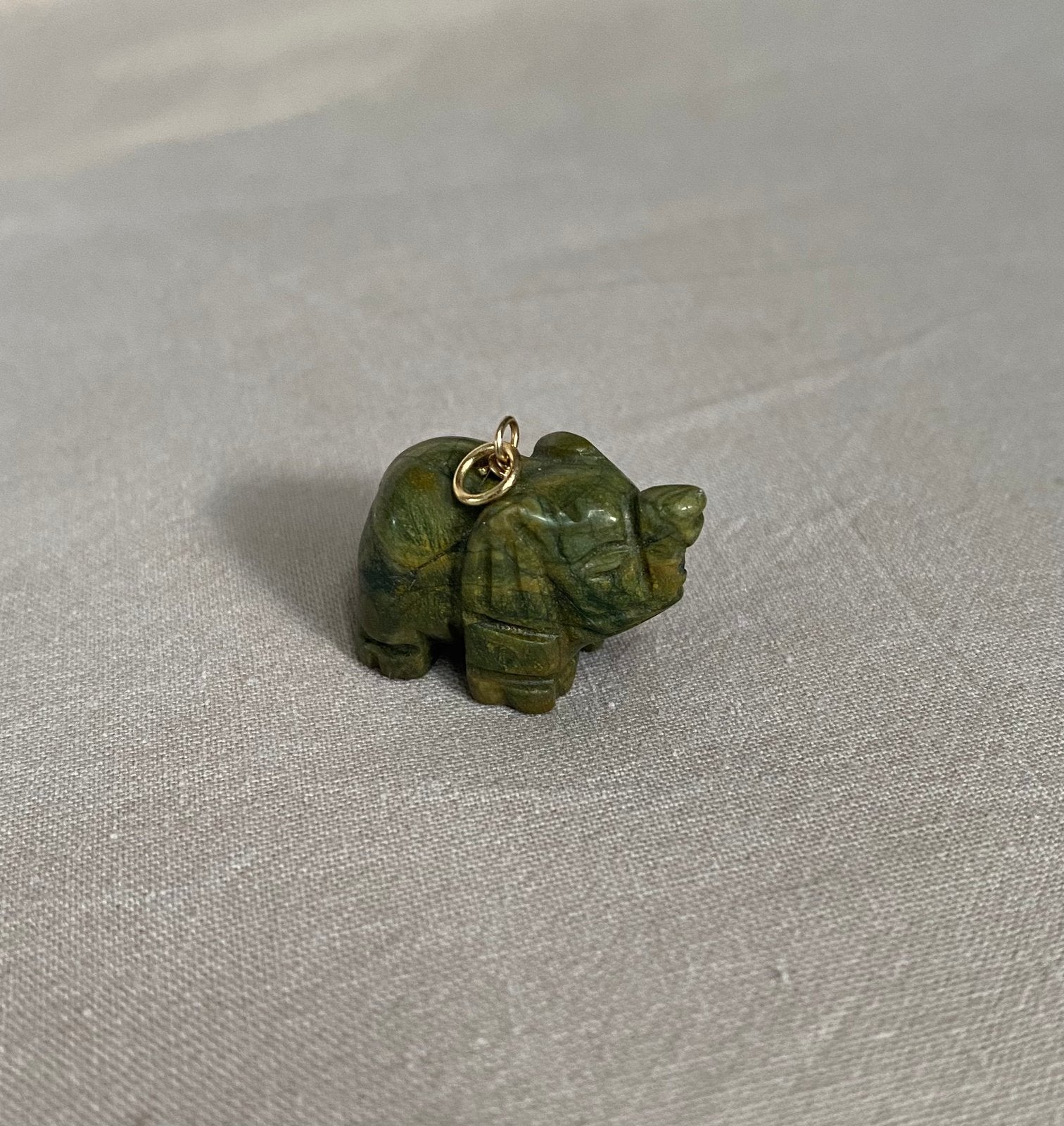 Jade steen olifant hanger 14k goud, Verzenden, Zo goed als nieuw, Goud, Overige merken