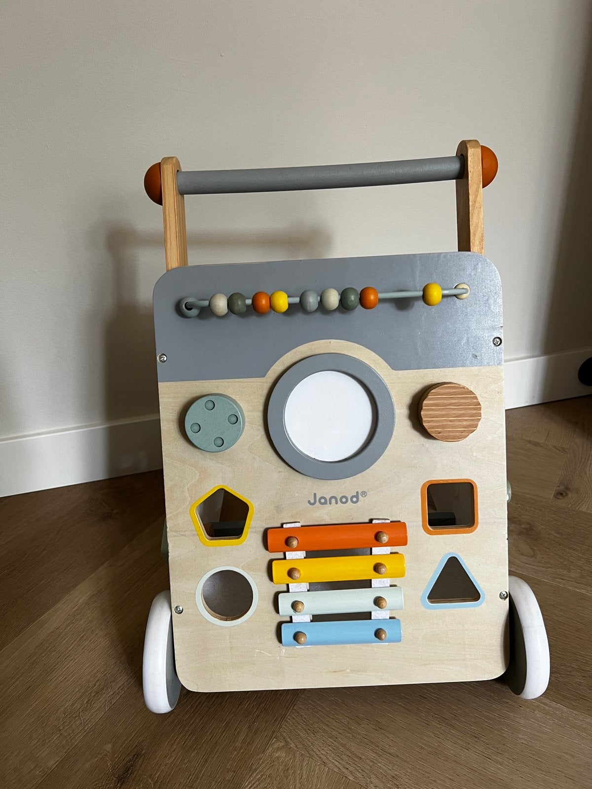 Janod Houten Babyloopwagen - Sweet Cocoon, Kinderen en Baby's, Speelgoed | Houten speelgoed, Ophalen, Zo goed als nieuw, Duw- of Trekspeelgoed