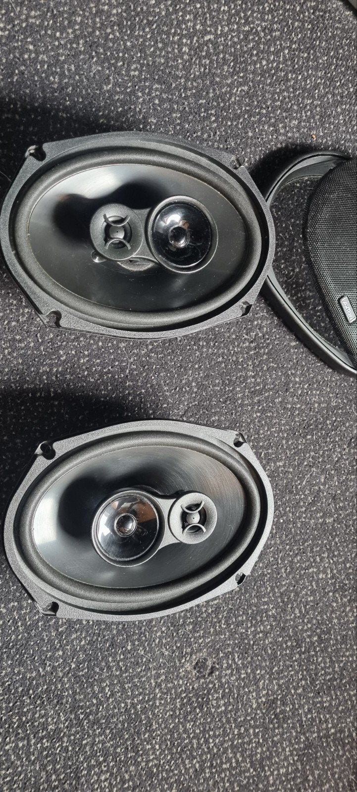 Axton Drieweg Speakers - AE693F, Auto diversen, Ophalen, Gebruikt