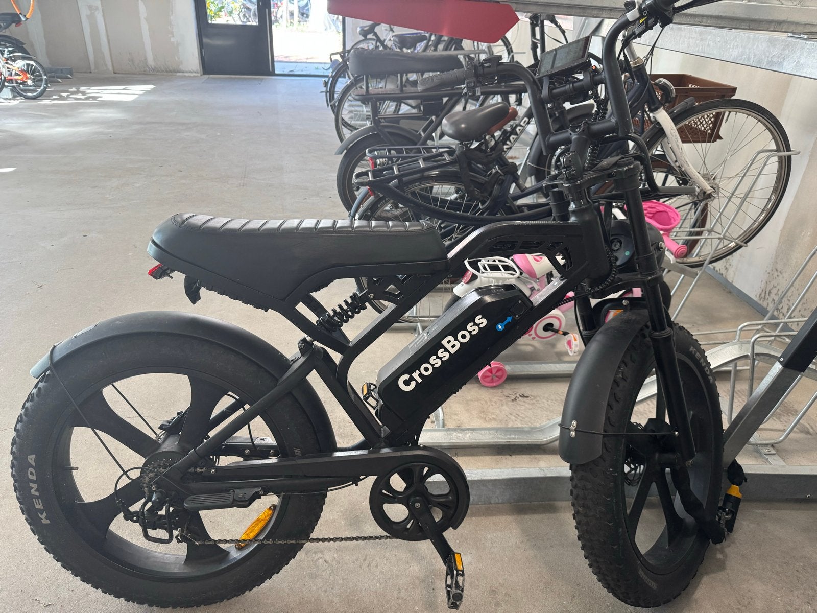 CrossBoss E-bike Fatbike V20 Pro - Zo goed als nieuw, Overige merken, Ophalen of Verzenden, Zo goed als nieuw, 51 tot 55 cm