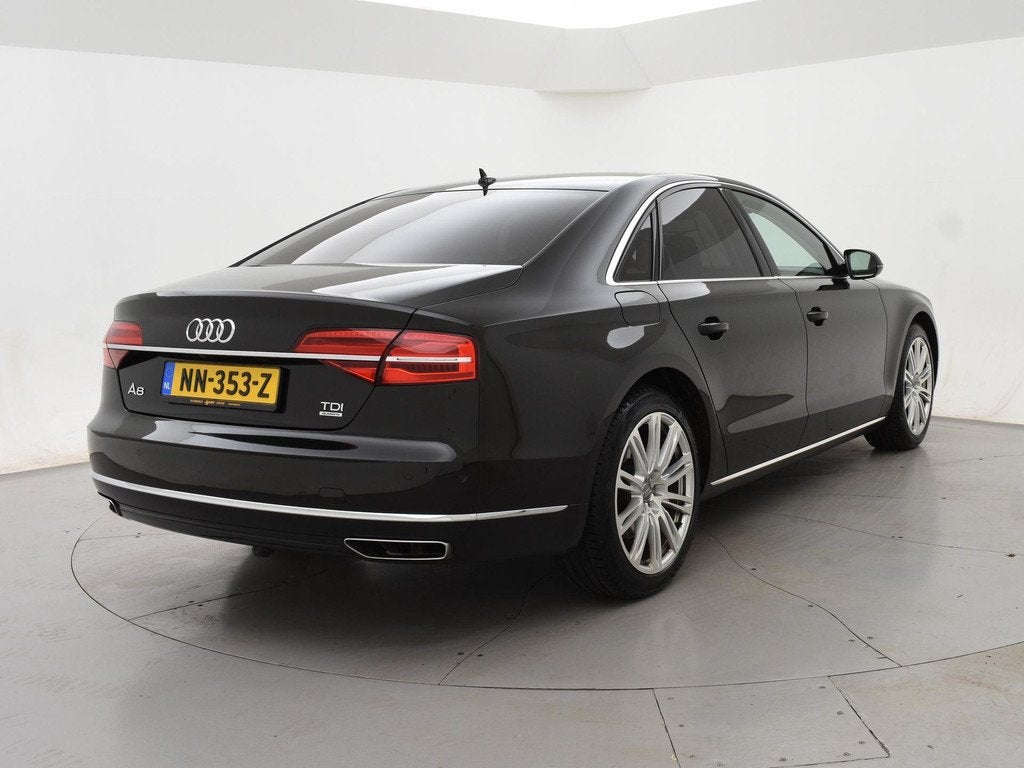 Audi A8 3.0 TDI V6 262 PK DESIGN SELECTION + MASSAGE | HEAD-, Auto's, Audi, Automaat, Gebruikt, Euro 6, Bruin