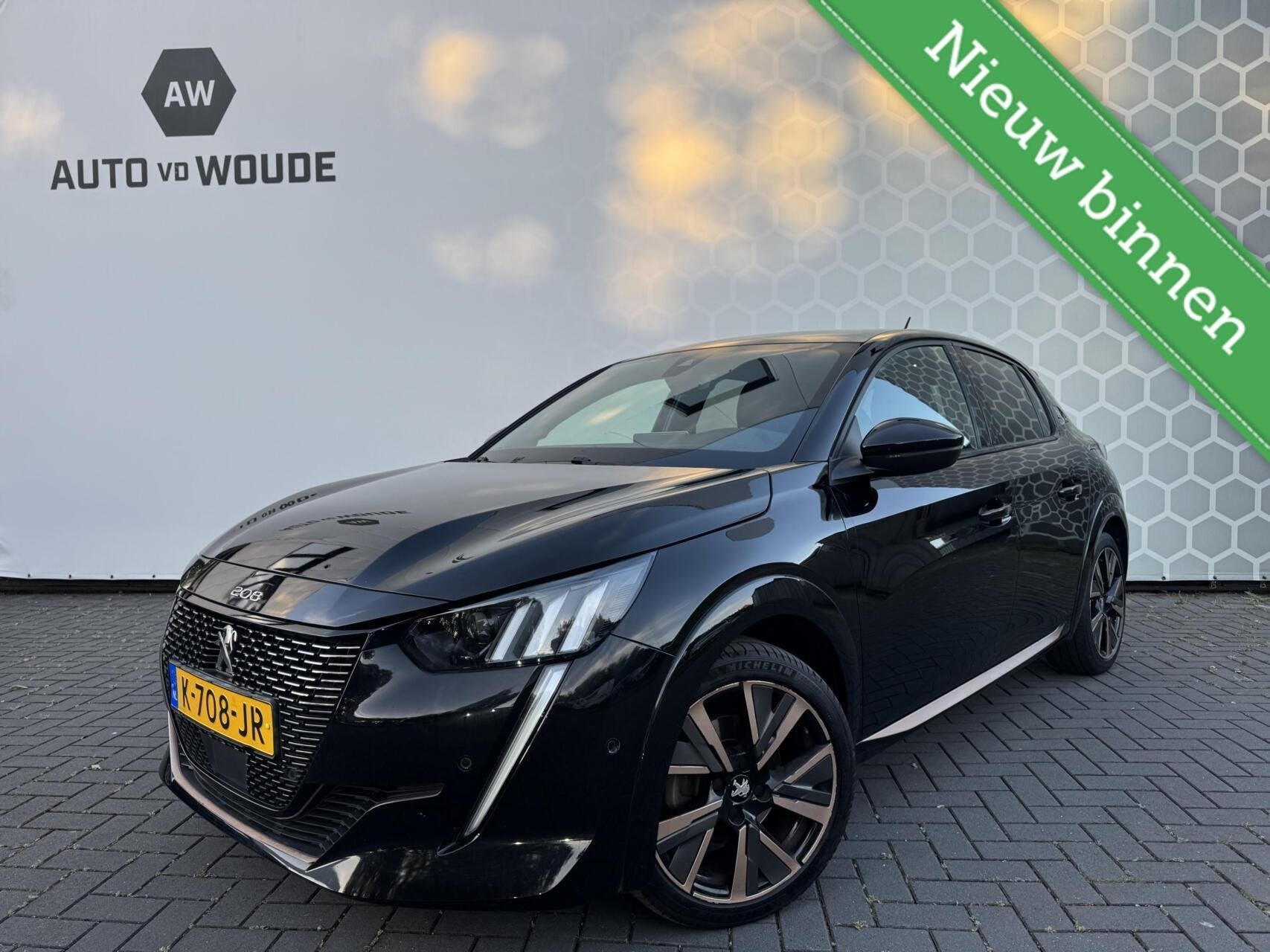 Peugeot 208 1.2 PureTech Active Pack GT-line Panoramadak NAP, Auto's, Peugeot, 101 pk, Gebruikt, Leder en Stof, Origineel Nederlands