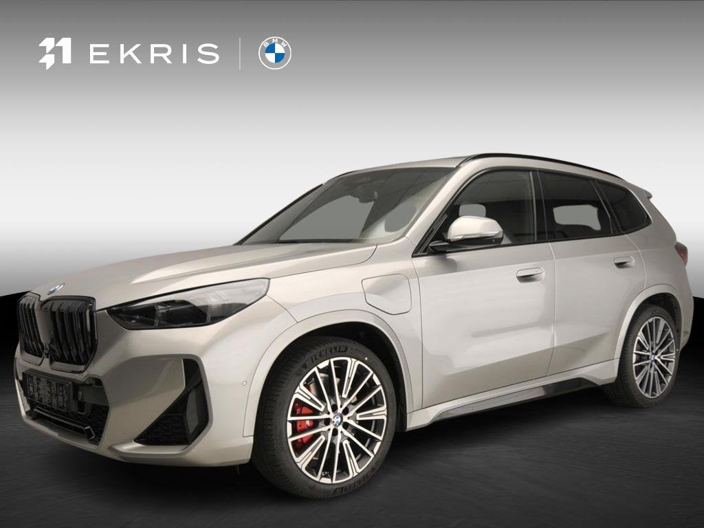 BMW X1 xDrive25e M-Sportpakket / Panoramadak / Trekhaak / He