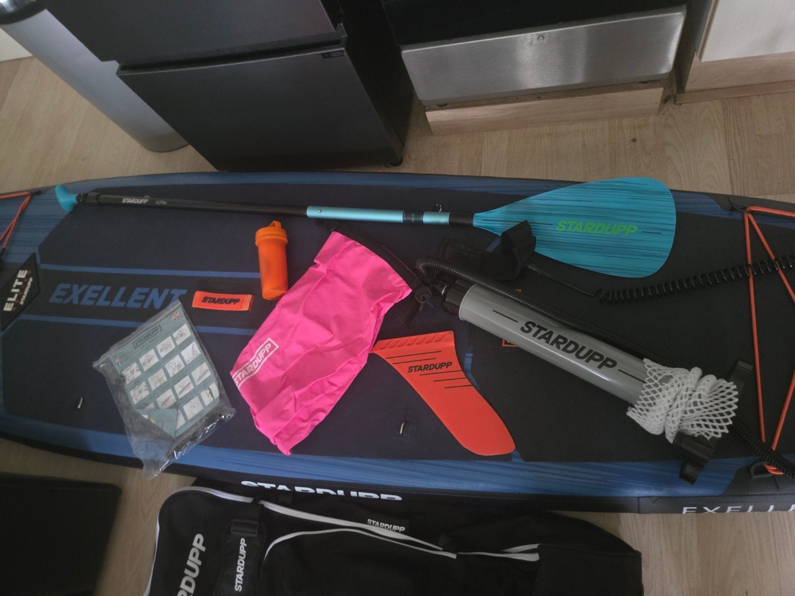 Exellent Stardupp SUP-board 10.8 met accessoires, Watersport en Boten, Ophalen, Zo goed als nieuw, SUP-boards