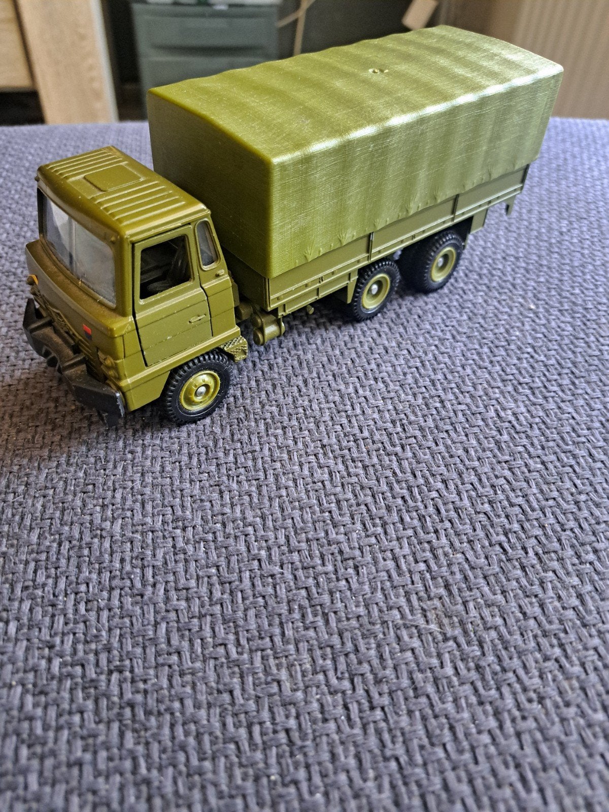 dinky toys england model foden army truck, Hobby en Vrije tijd, Gebruikt, England, Ophalen of Verzenden, N.b