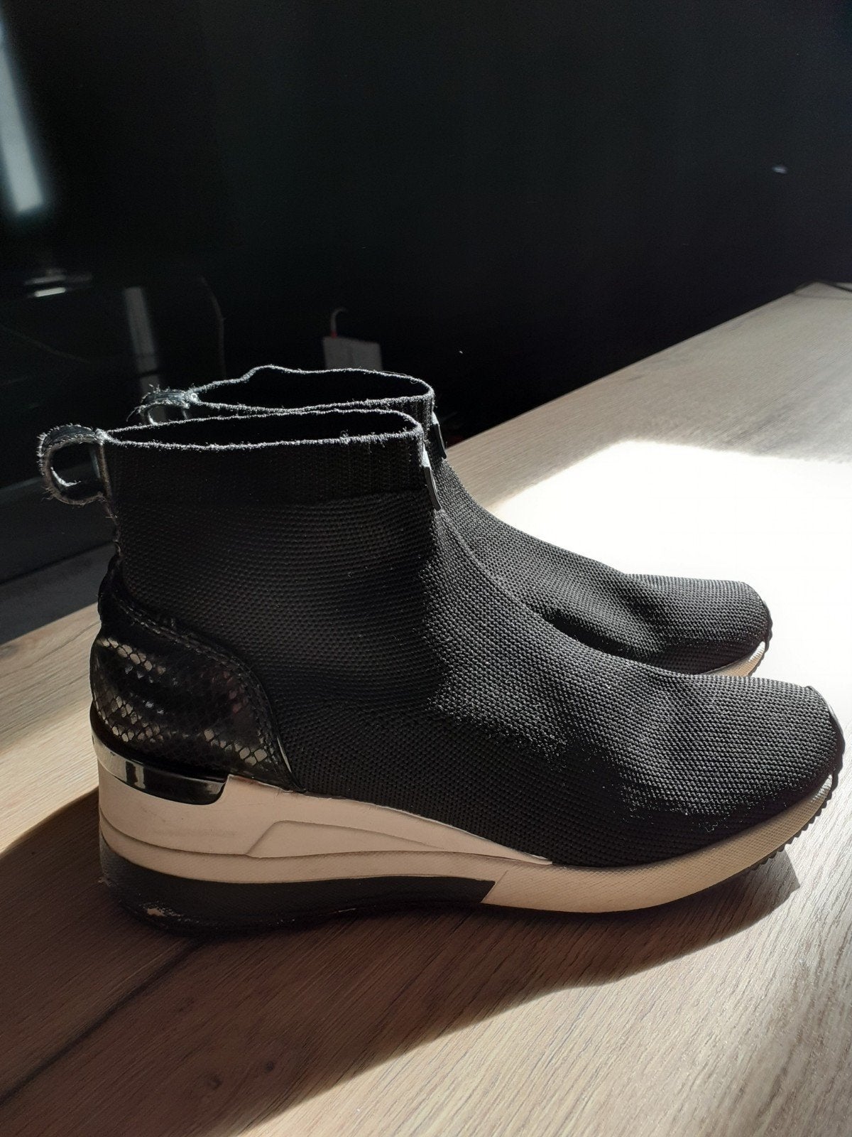 michael kors schoenen dames.maat 36, Ophalen of Verzenden, Gedragen, Zwart, Sneakers of Gympen