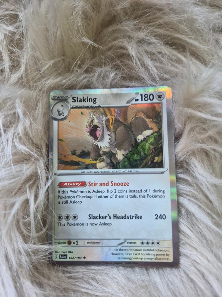 Slaking Pokémon Kaart 162/193 Foil, Ophalen of Verzenden, Zo goed als nieuw, Losse kaart, Foil