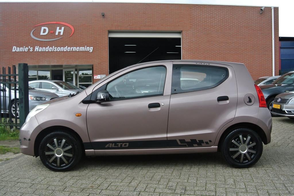 Suzuki Alto 1.0 Spirit apk 04-05-2027 inruil mogelijk nap, Voorwielaandrijving, Euro 5, Gebruikt, 200 kg