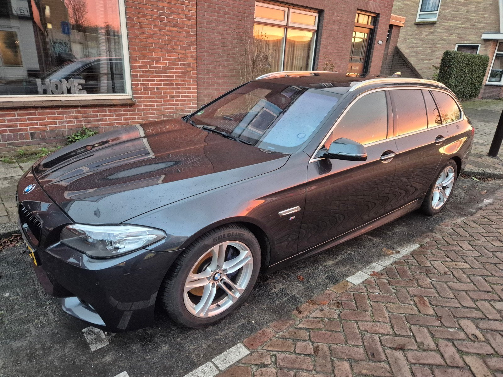 BMW 5-Serie 3.0 535D Touring AUT 2014 Grijs, Auto's, Automaat, Achterwielaandrijving, 2993 cc, 2000 kg