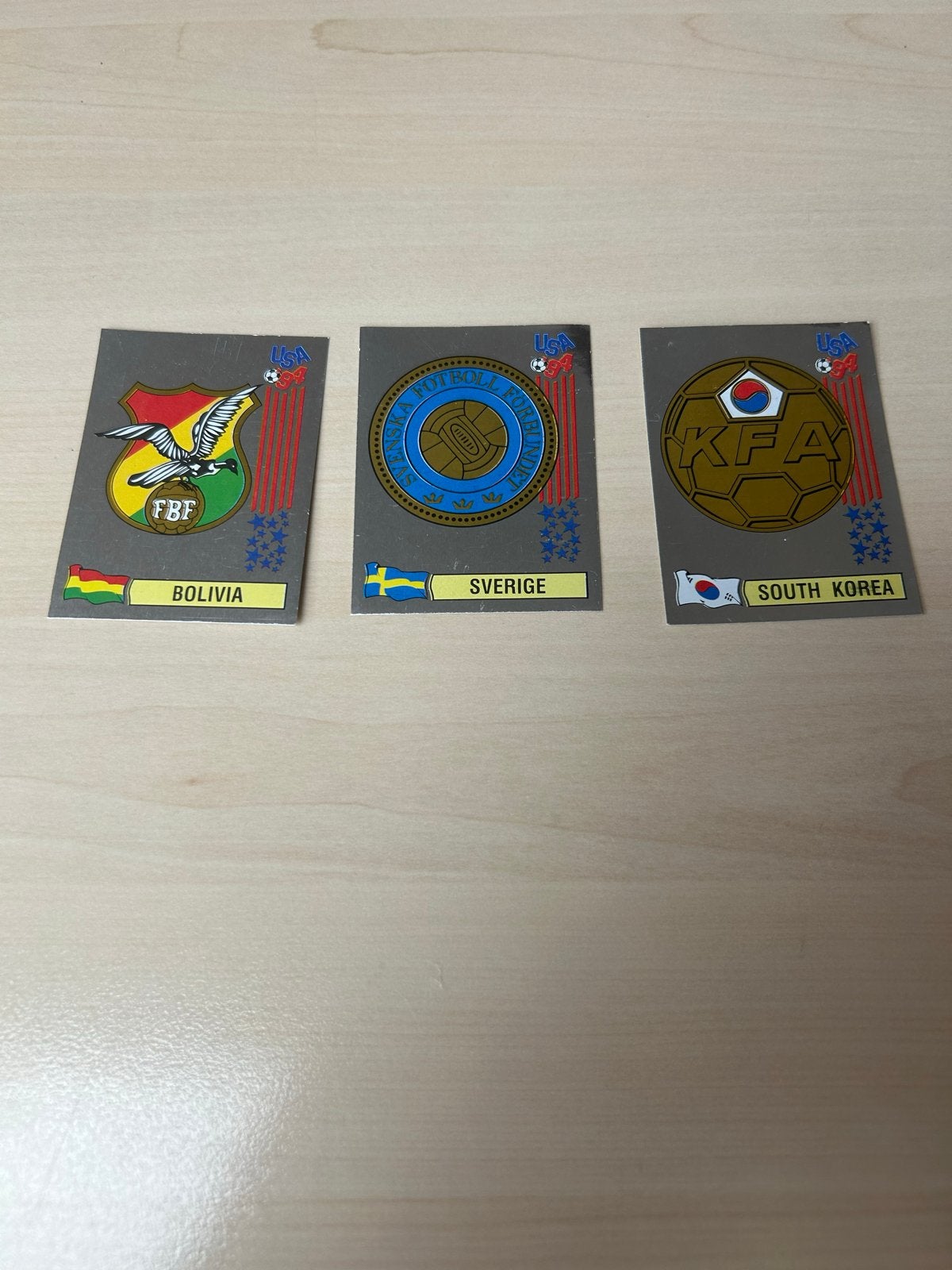 Panini USA 94 stickers: Bolivia, Zweden, Zuid-Korea, Ophalen of Verzenden, Zo goed als nieuw, Sport