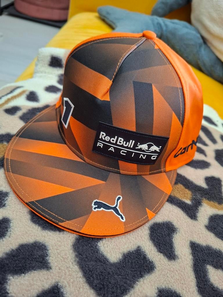 Red Bull racing Max verstappen 2022 Singapore pet, Kleding | Heren, Hoeden en Petten, Max verstappen, One size fits all, Ophalen of Verzenden
