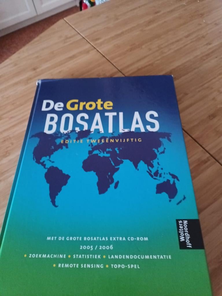 De Grote Bosatlas 52e editie 2005/2006 met CD-ROM, Gelezen, Bosatlas, 2000 tot heden, Wolters-Noordhoff