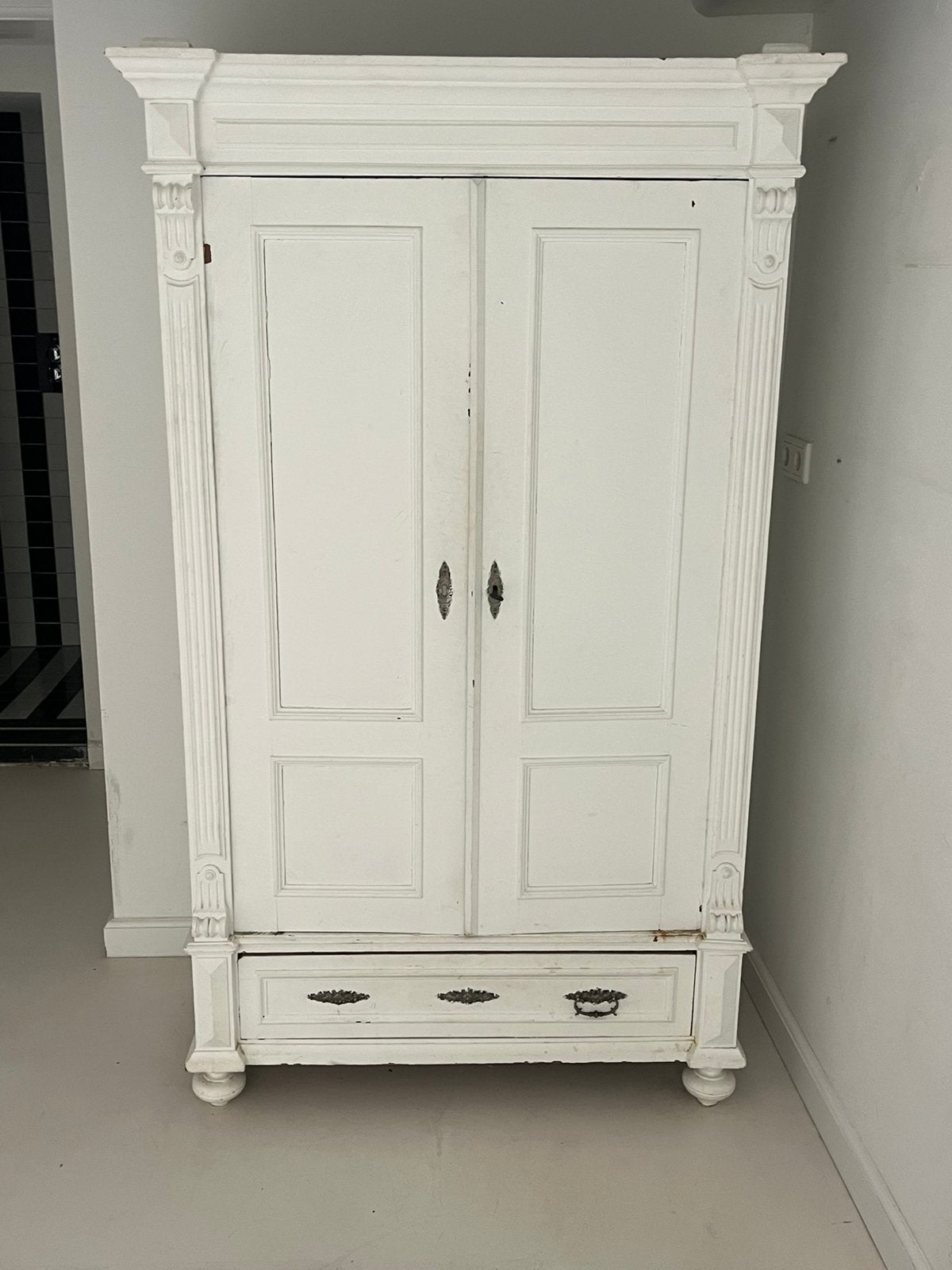 Antiek grenen kledingkastje leuk voor kinderkamer, 100 tot 150 cm, Ophalen of Verzenden, Zo goed als nieuw, Antiek Brocante