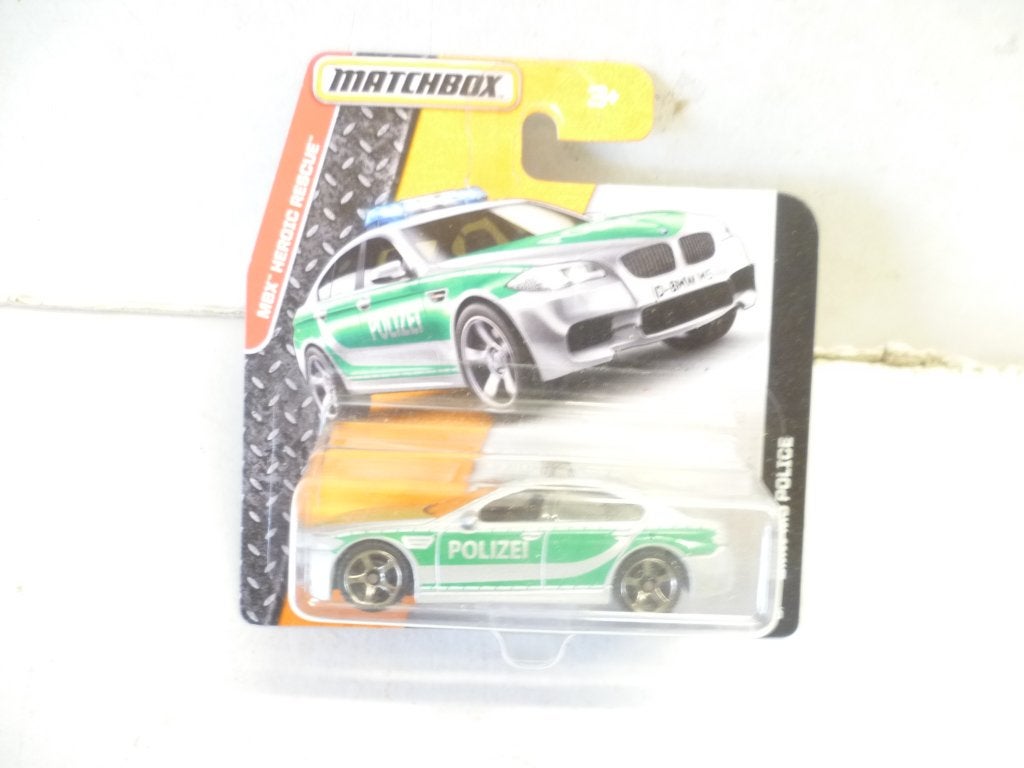 Matchbox 2014 BMW M5 Police in blister modelauto., Ophalen of Verzenden, Nieuw, Auto