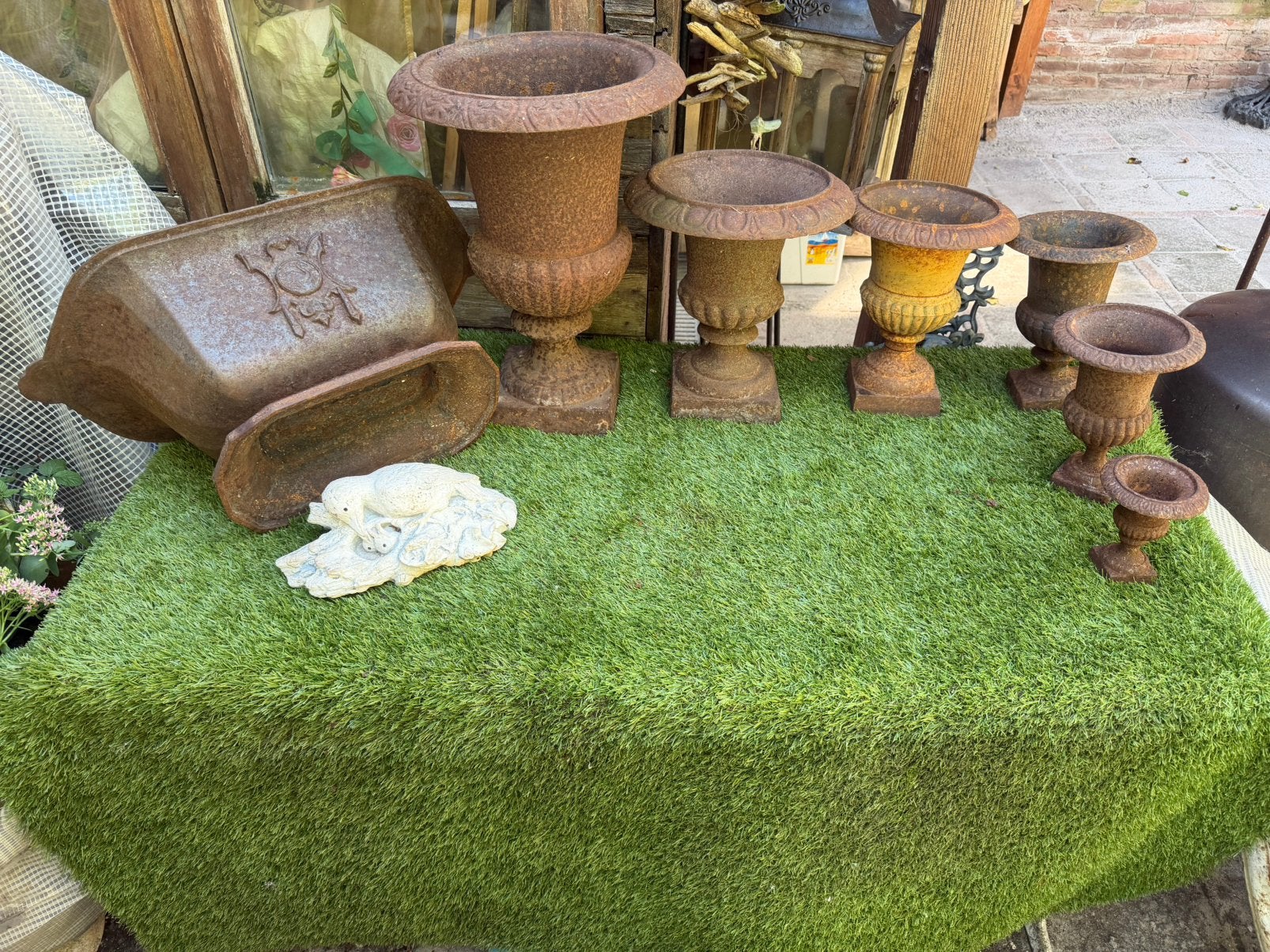 Jardiniere 19 eeuws en gietijzeren vazen, Ophalen of Verzenden