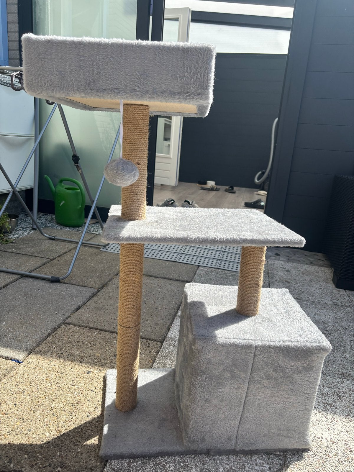 Katten huis, Ophalen
