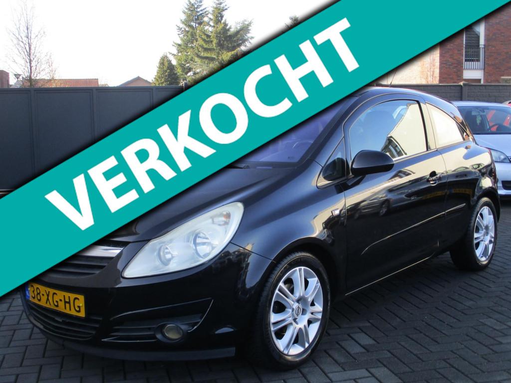 Opel Corsa 1.4-16V Cosmo Airco Leer Navi !, Voorwielaandrijving, Gebruikt, Zwart, 4 cilinders