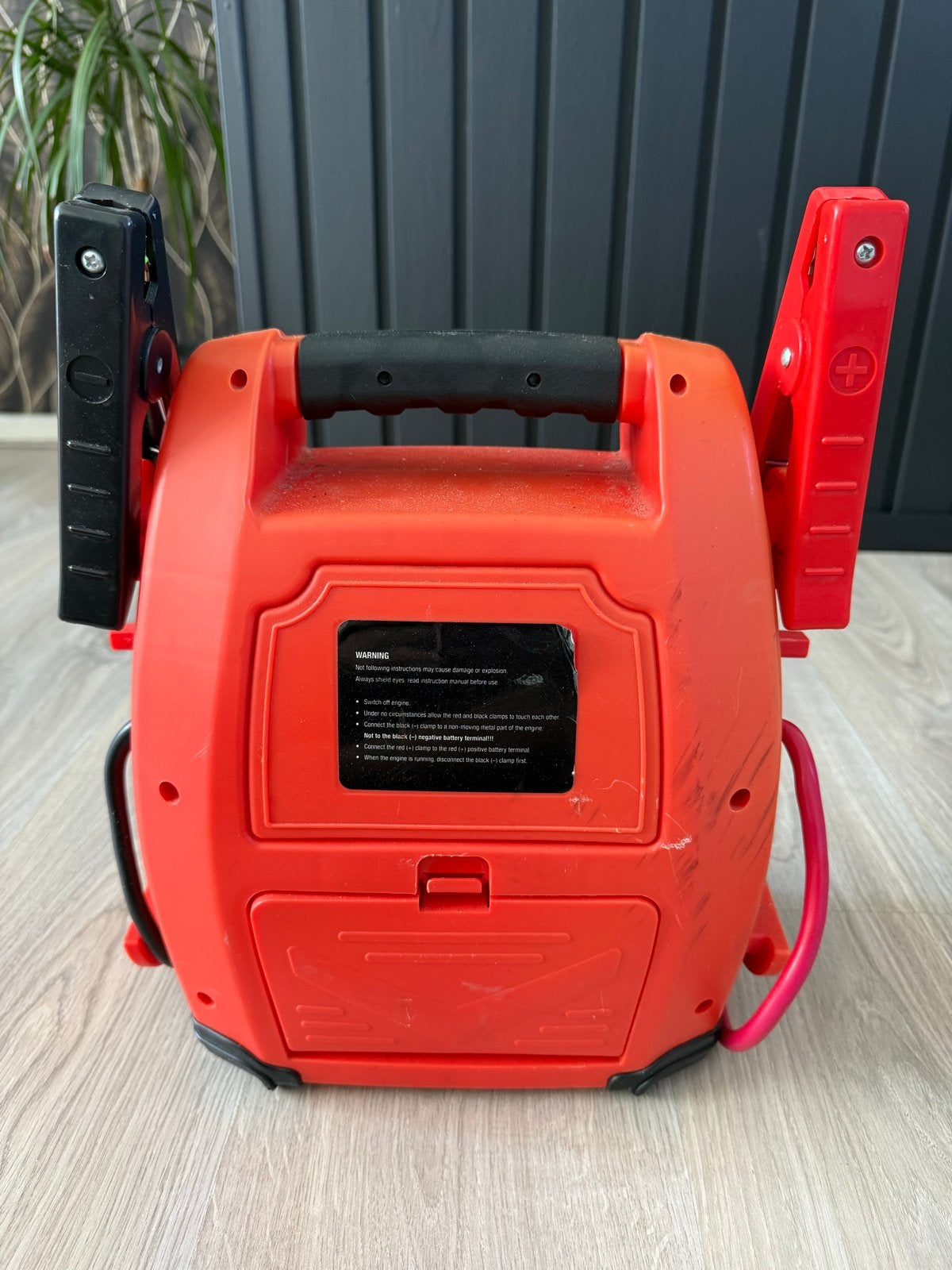 Carpoint Jumpstarter met LED-werklamp, Ophalen of Verzenden, Gebruikt