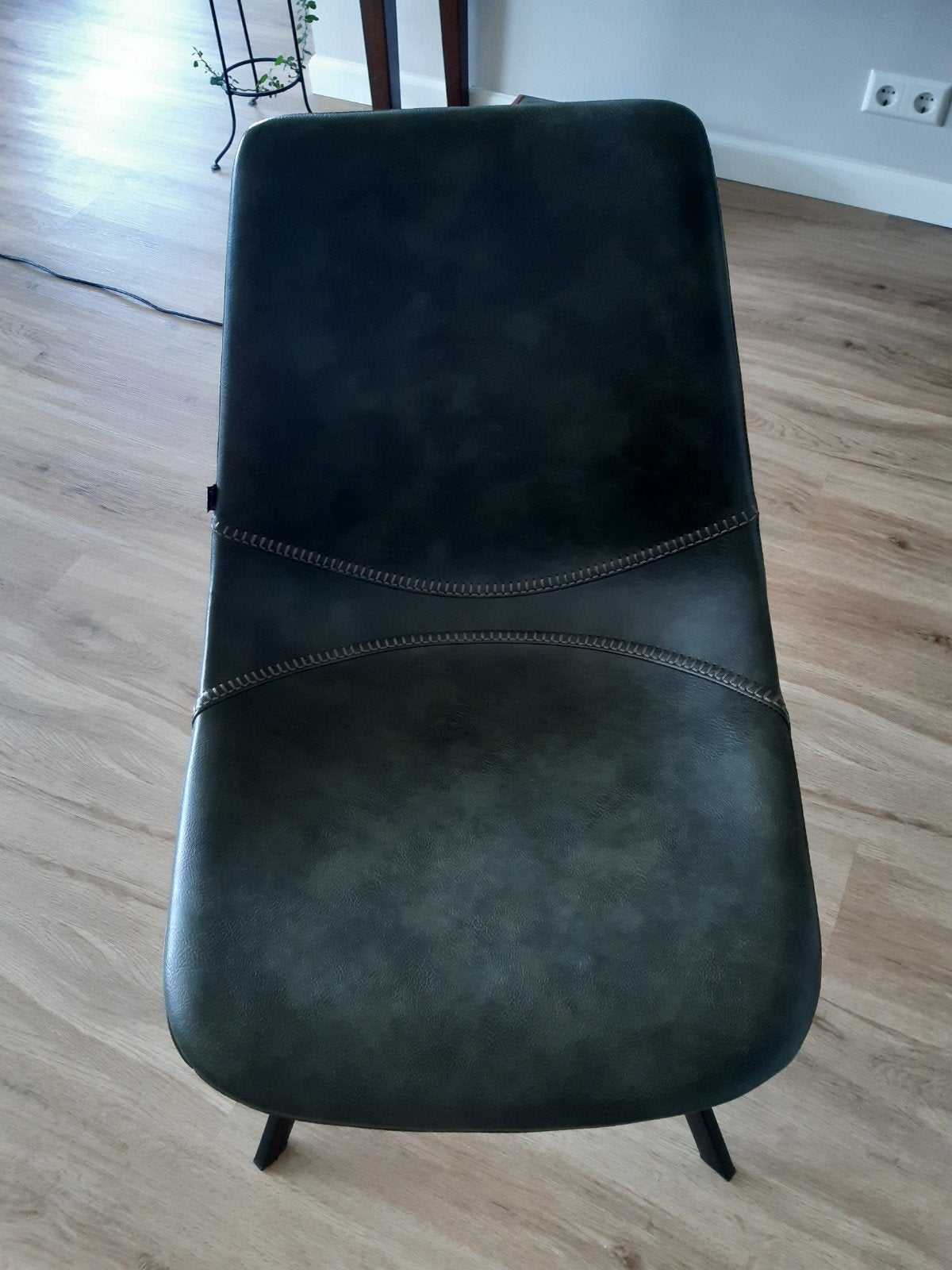 4 Eetkamerstoelen, Ophalen, Zo goed als nieuw, Leer, Vier