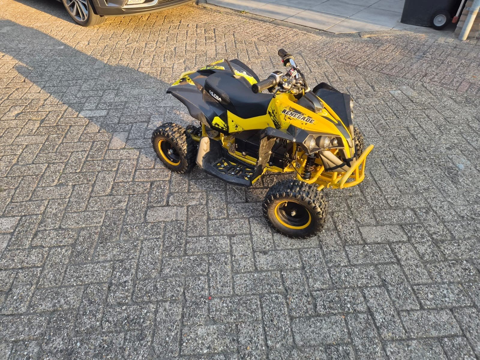 Ultra Quad 1000W - 3 snelheden, nieuwe banden!, Ophalen