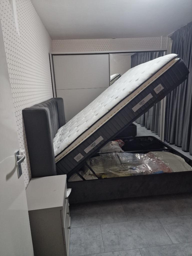 Bed, Ophalen, Bruin, 200 cm, Stof