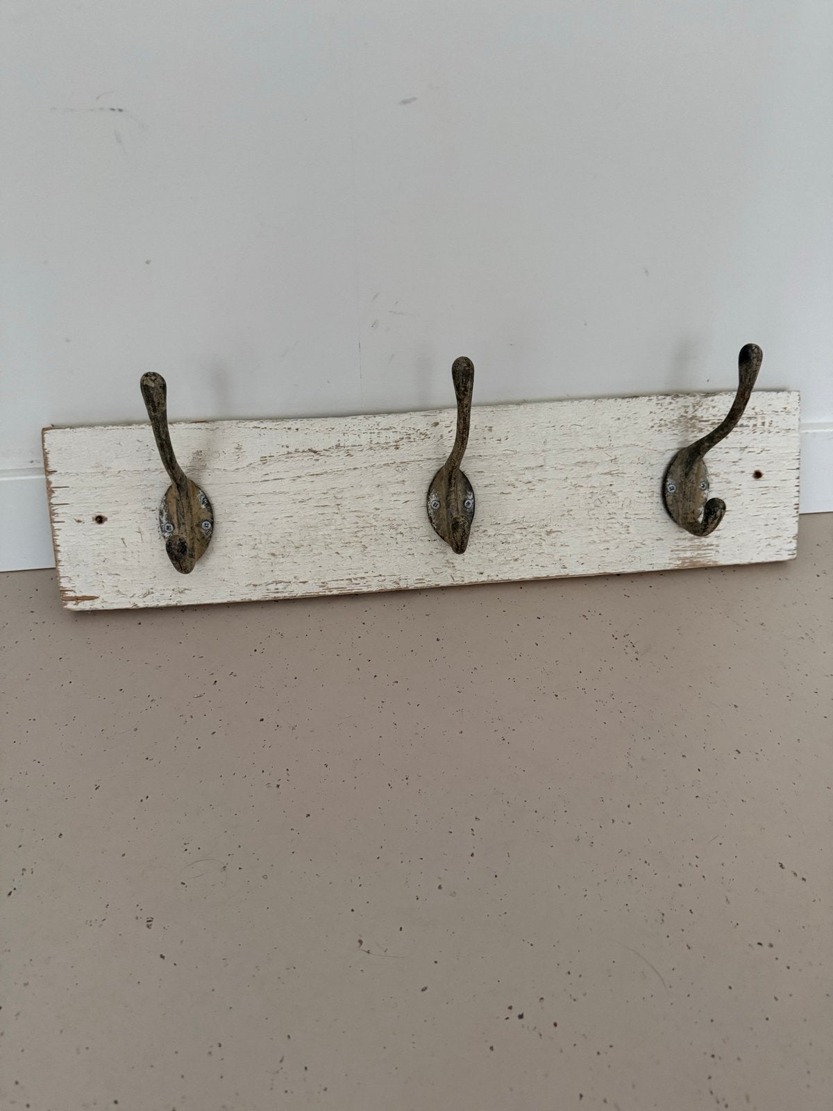 Wandkapstok met 3 haken - Rustieke stijl, Wandkapstok, Gebruikt, Ophalen of Verzenden, Minder dan 100 cm