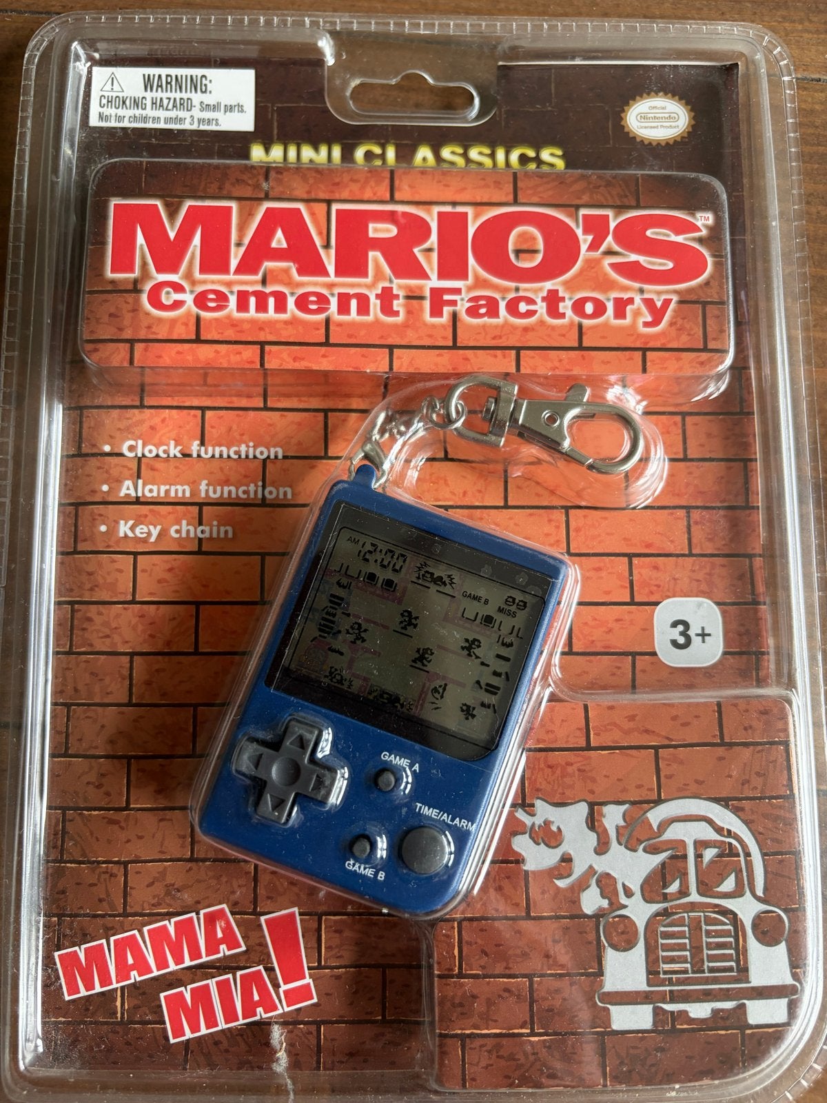 Mario's Cement Factory Mini Classics sleutelhanger, Spelcomputers en Games, Games | Overige, Nieuw, Platform, 1 speler, Vanaf 3 jaar