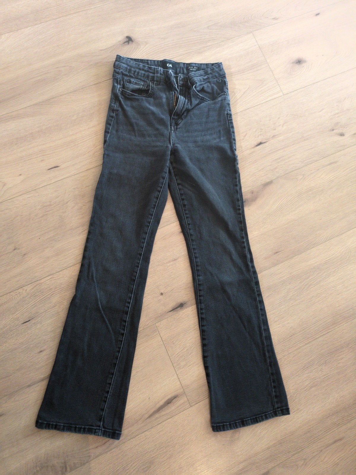 C&A High Boot Jeans - Maat 36 (valt klein), Ophalen, Zwart, Maat 36 (S), Gedragen