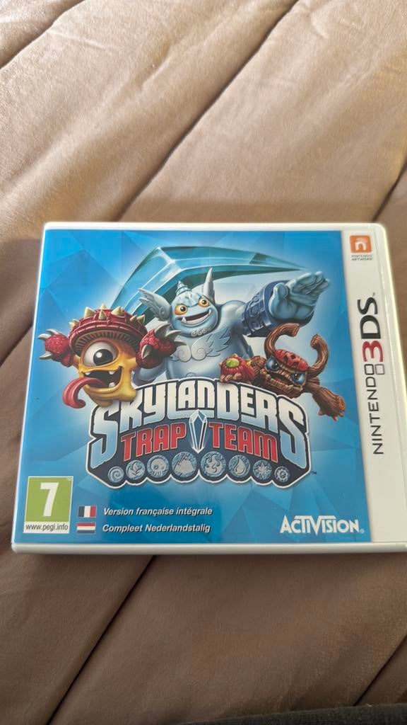 Skylanders trap team 3ds, 2 spelers, Zo goed als nieuw, Vanaf 7 jaar, Ophalen