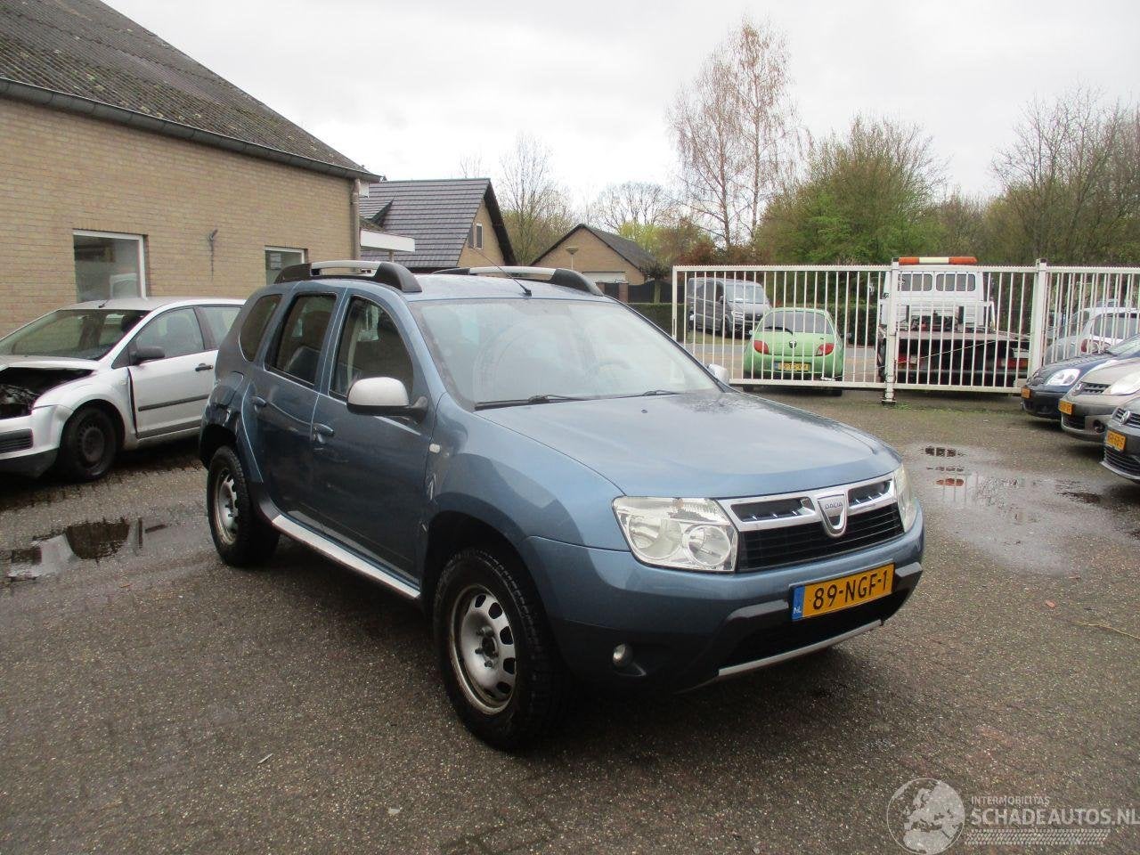 Dacia Duster 1.6 Laureate 2wd REST BPM €200,-! (bj 2010), Auto diversen, Schadeauto's, Dacia, Handgeschakeld, Benzine, SUV of Terreinwagen