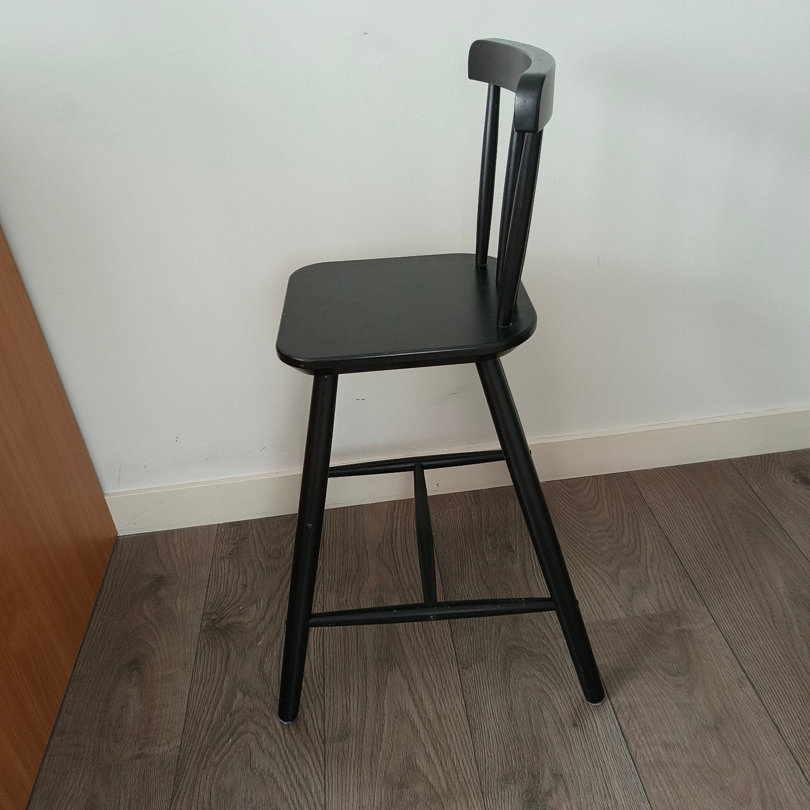 Ikea Agam kinderstoel - Zwart, Kinderen en Baby's, Kinderstoelen, Ophalen, Gebruikt, Overige typen