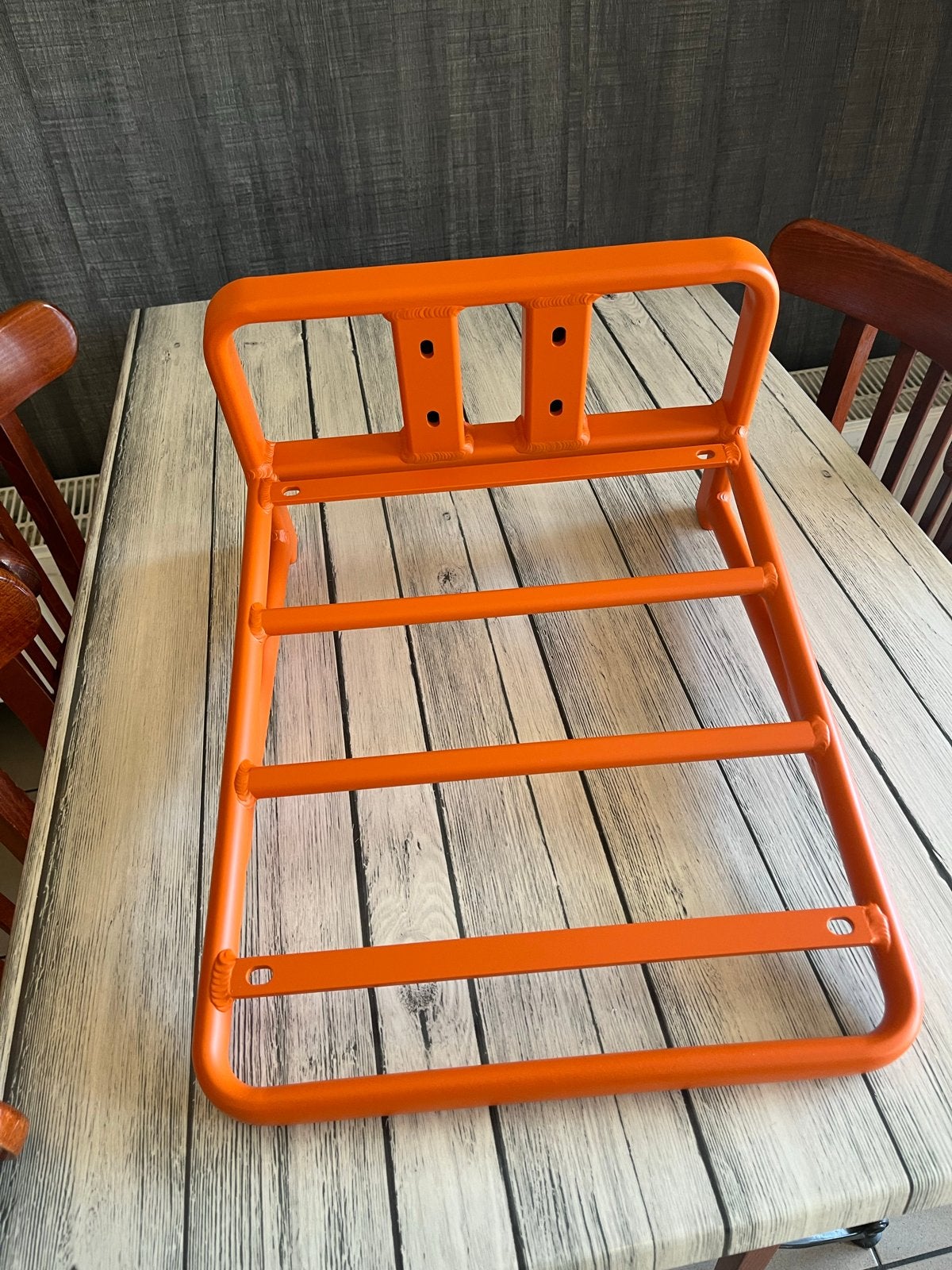 Oranje bagagedrager voor fiets, Ophalen, Zo goed als nieuw