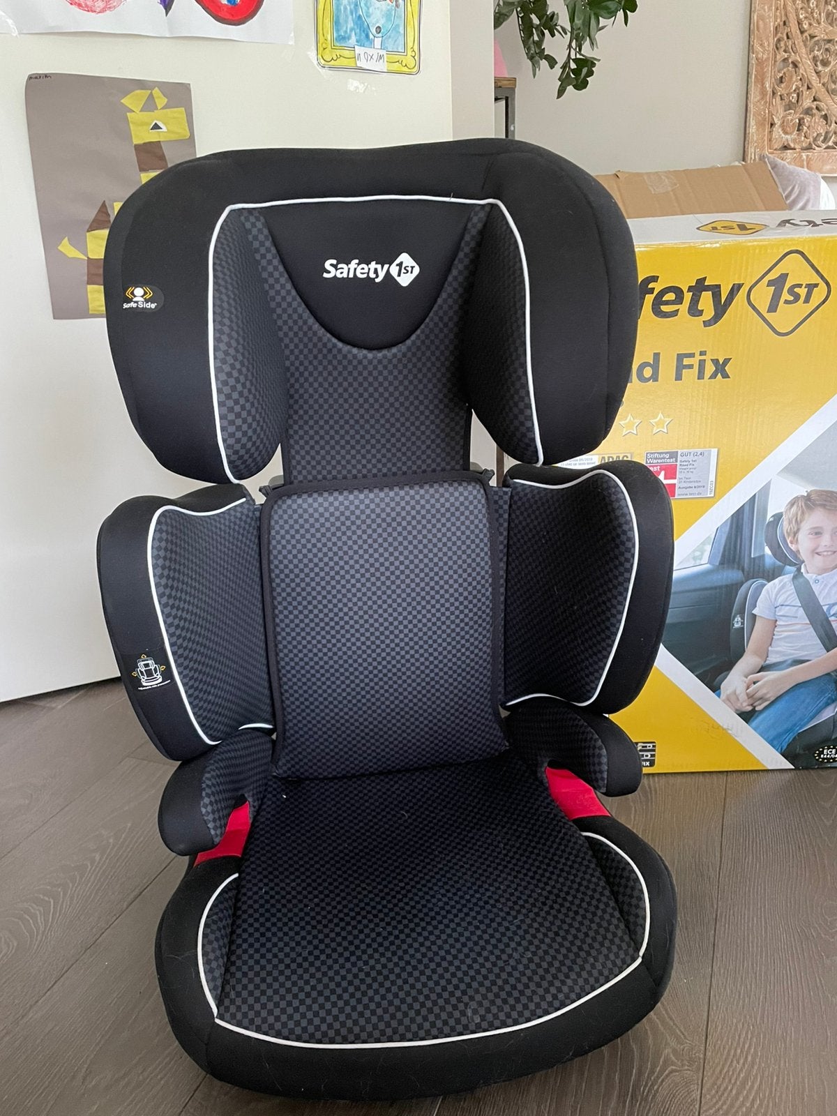 Auto kinderstoel 15-36 kg, Kinderen en Baby's, Autostoeltjes, Autogordel, 15 t/m 36 kg, Zo goed als nieuw, Ophalen